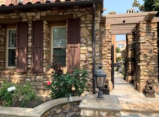 29 Triple Leaf, Irvine, CA 92620