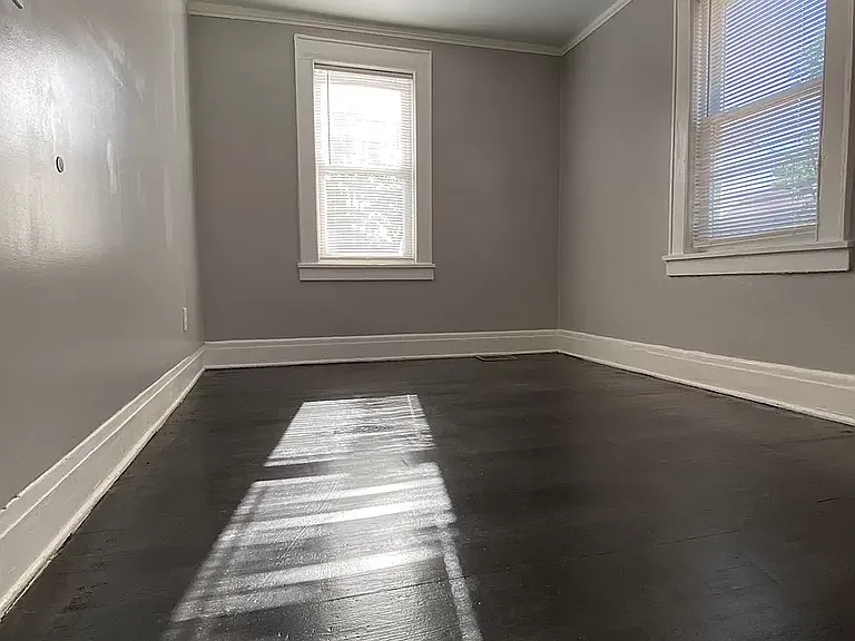 320 Livingston St #2 — Photo 10