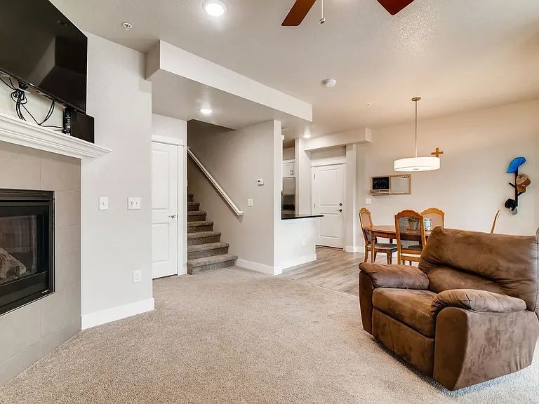 2608 Kansas Dr #B113 — Photo 8