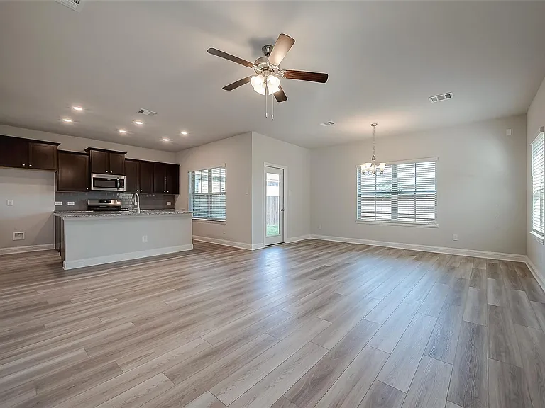 436 Long Beach Bay Dr — Photo 5