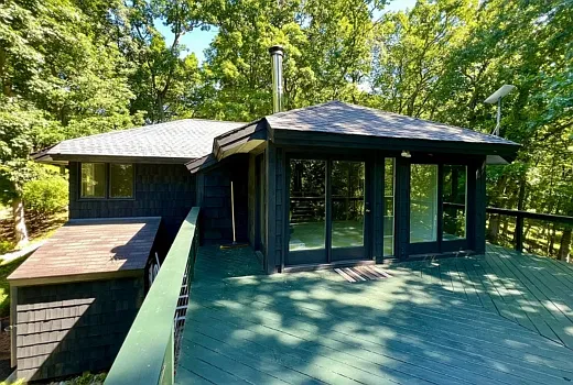 2 bed, 1100 sqft, $2,100 — Photo 3