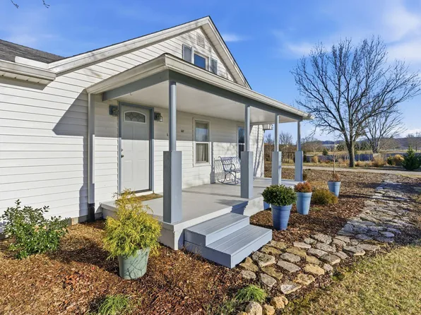 141 Farthing Ln, Waco, KY 40385