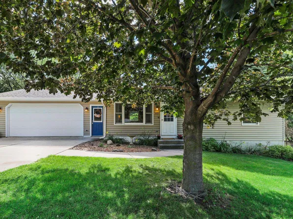 413 Durst Rd, New Glarus, WI 53574