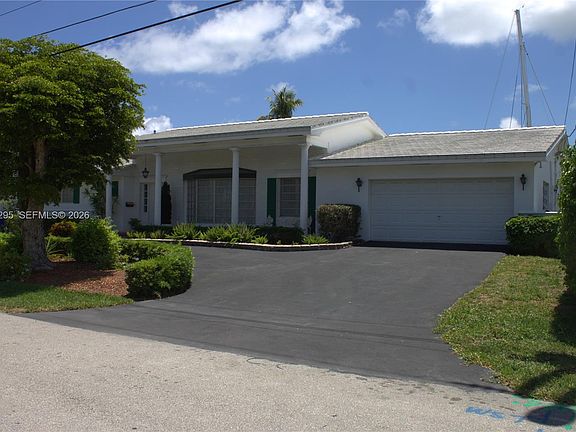 3rd image of 3440 NE 170th St