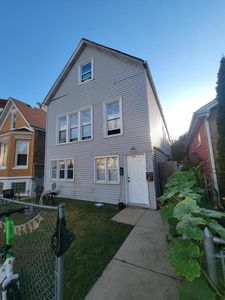 5149 S Marshfield Ave, Chicago, IL, 60609