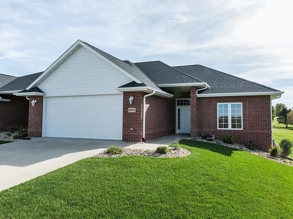1st image of 16860 Thunder Ridge Dr Unit 3