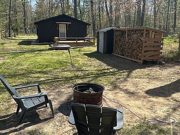 3rd image of 2741 W Wolf Lake Blvd
