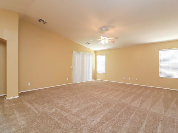 3rd image of 10052 W Preston Ln