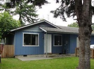 965 1st St NE, Bandon, OR 97411