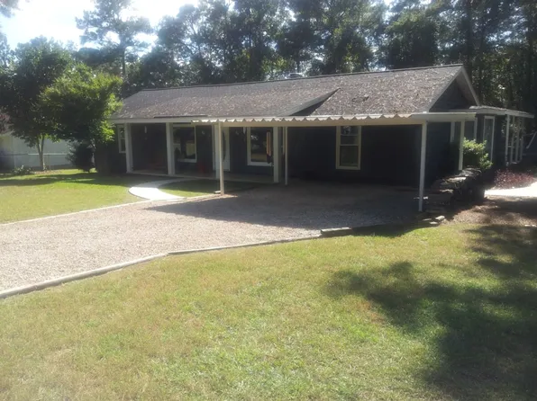 24 Forest Hills Dr, Thomasville, GA 31792