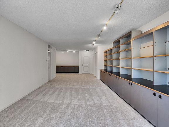 5th image of 5050 Ambassador Way APT 218