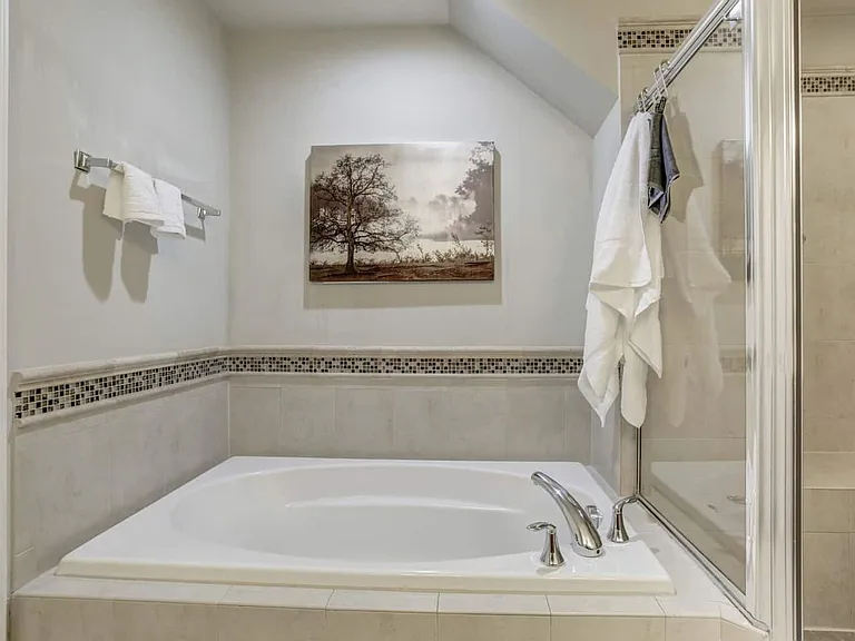 20345 Notting Hill Way — Photo 26