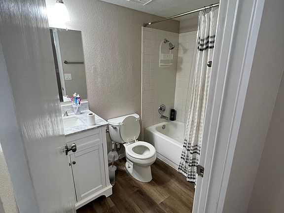 2nd image of 20232 N 21st Dr