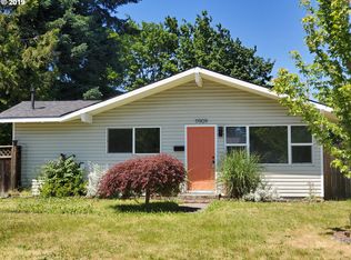 11909 NE Brazee St, Portland, OR 97220