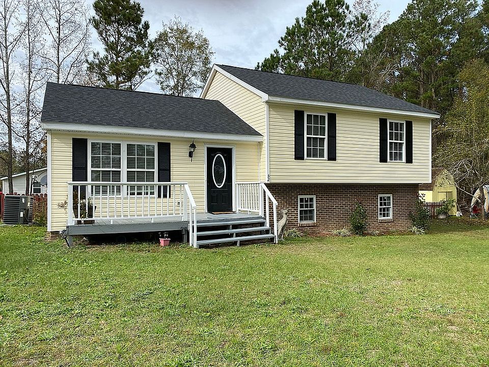1st image of 52 Laura Ct NE