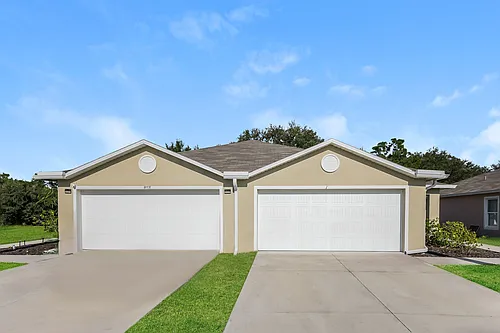 9010 Aegean Cir Photo 1