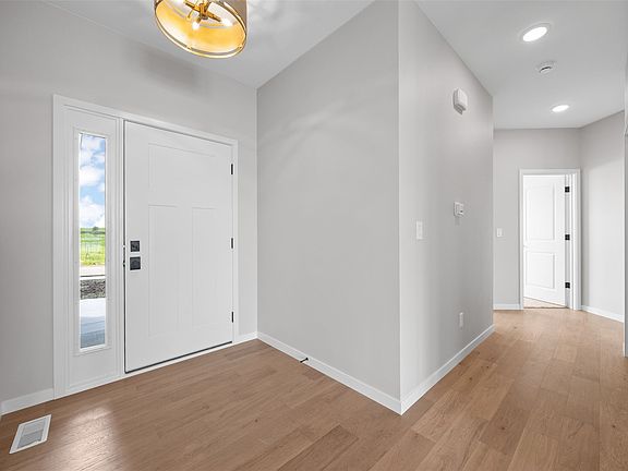 3rd image of 6916 Rock Wood Dr SW