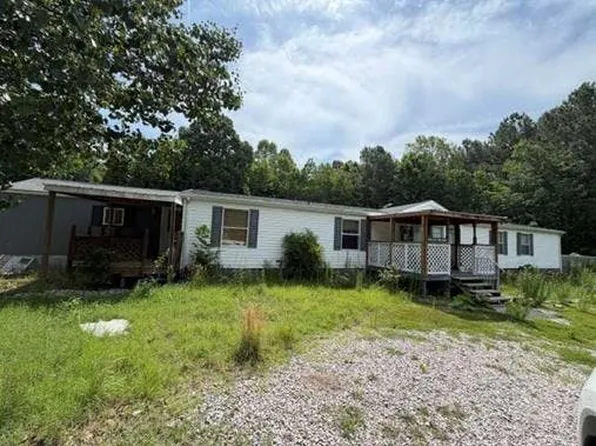 12355 Twin Oaks Pl, Ford, VA 23850