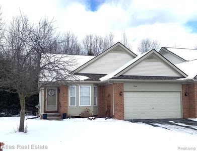 5864 Augusta Ln, Grand Blanc, MI, 48439