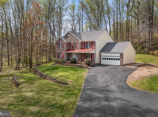 1 Brooke Crest Ln, Stafford, VA 22554
