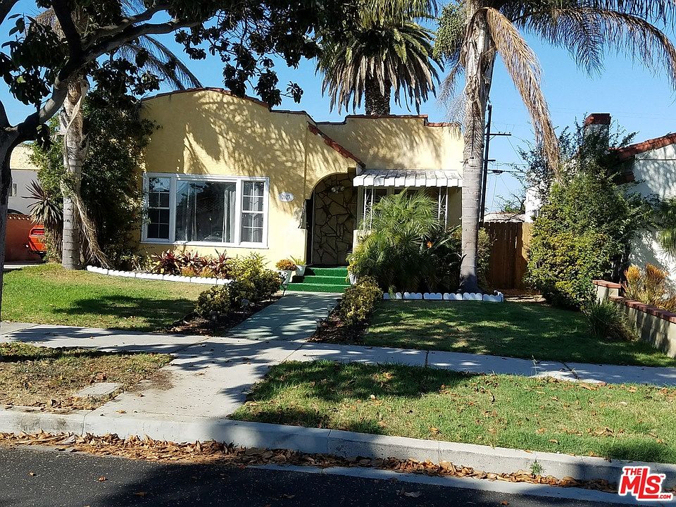 1st image of 2623 W 78th Pl