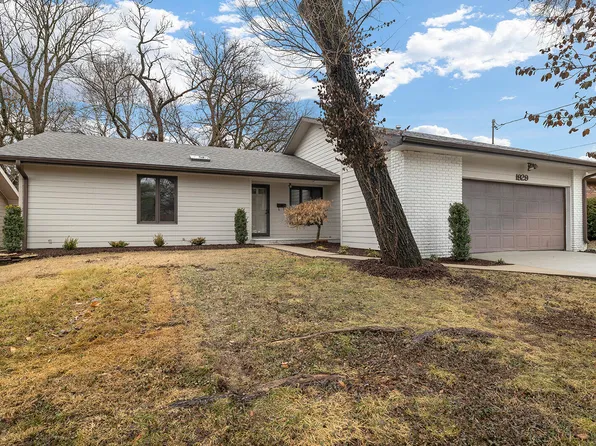 1929 S Oak Grove Avenue, Springfield, MO 65804