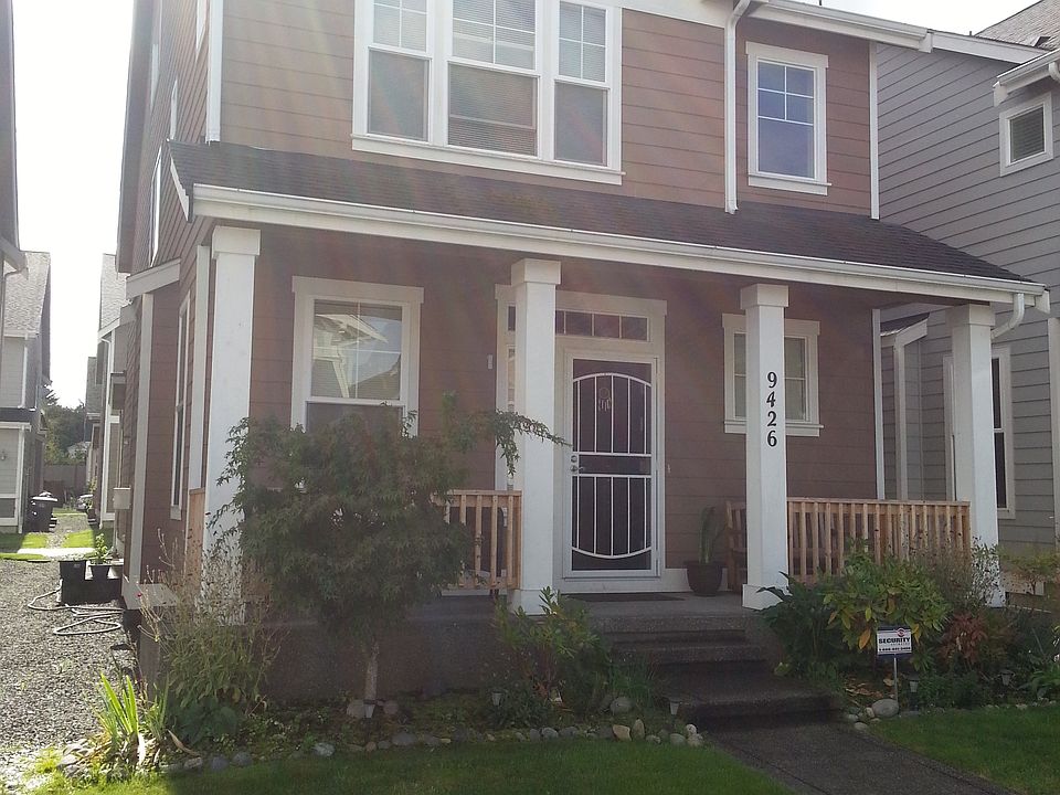 1st image of 9426 133rd St E