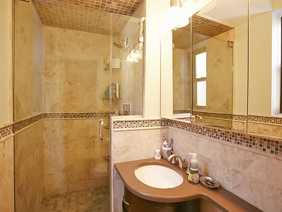4th image of 645 W 239th St APT 5G