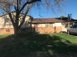 503 Pleasantview Ln, Lakin, KS 67860