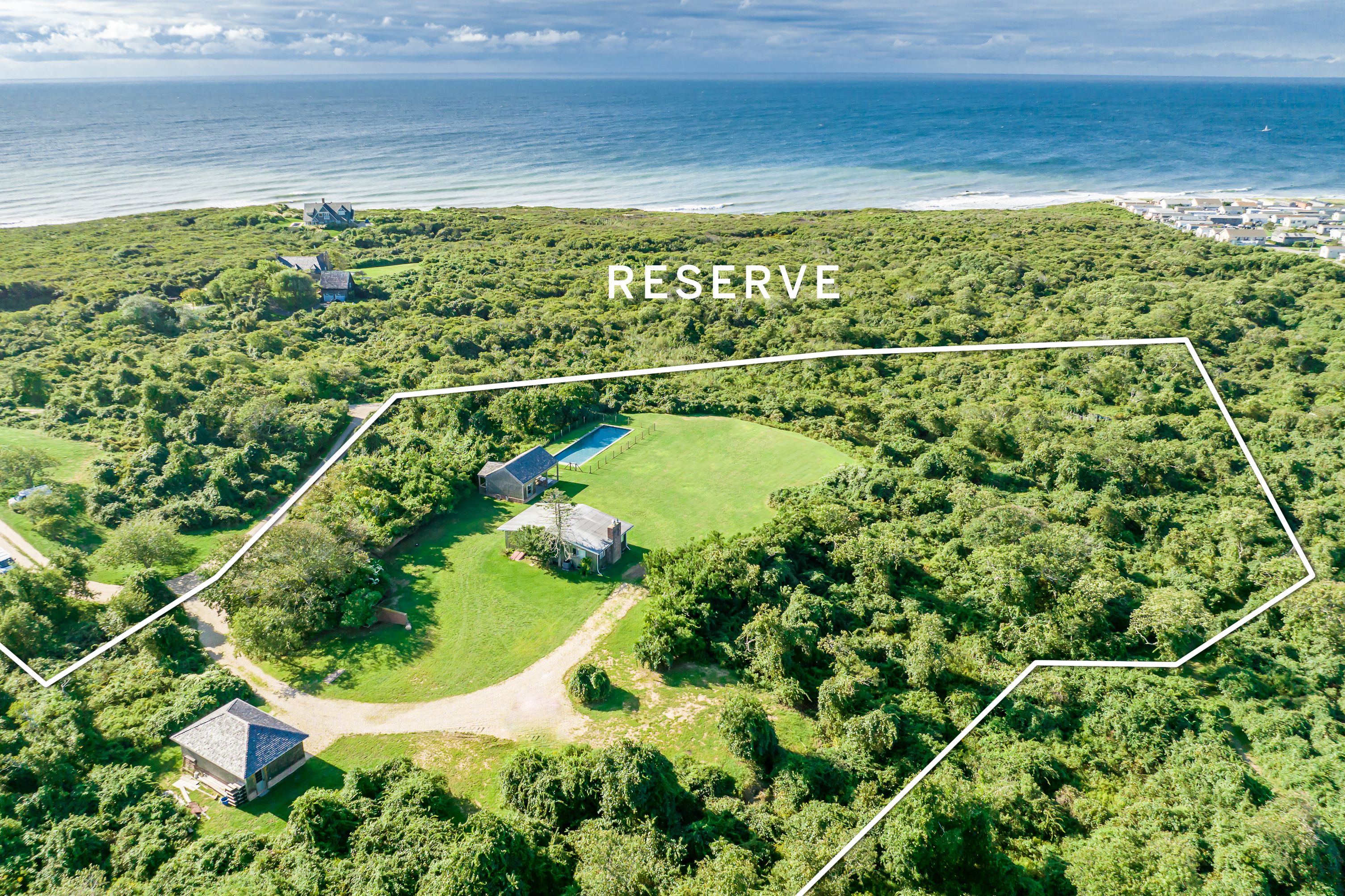 139 Deforest Rd, Montauk, NY 11954 Out East