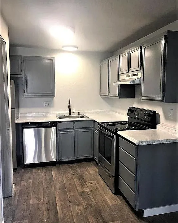 Stainless steel appliance package