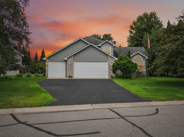13820 Sycamore St NW, Andover, MN 55304