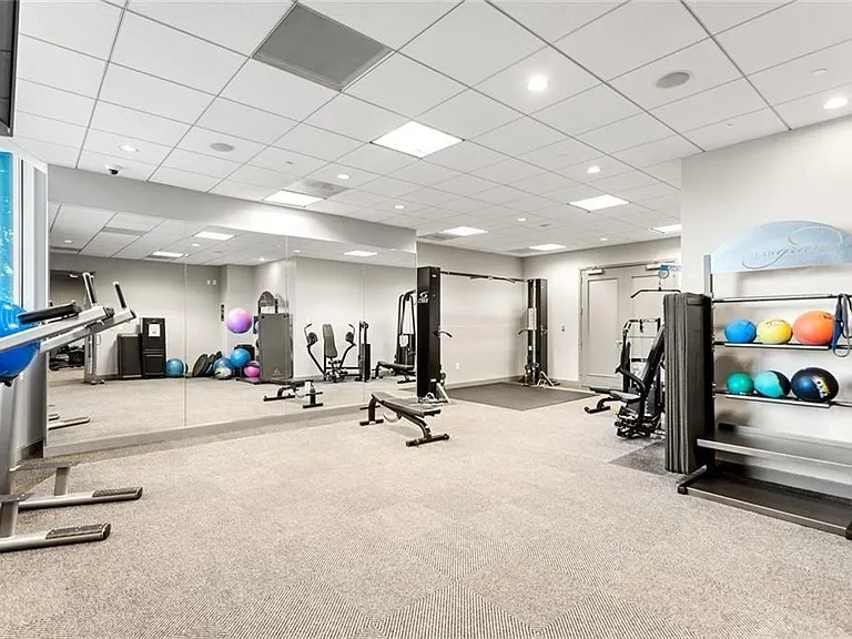 3338 Peachtree Rd NE #3501 — Photo 46