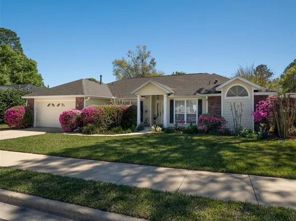 8217 SW 51st Blvd, Gainesville, FL 32608