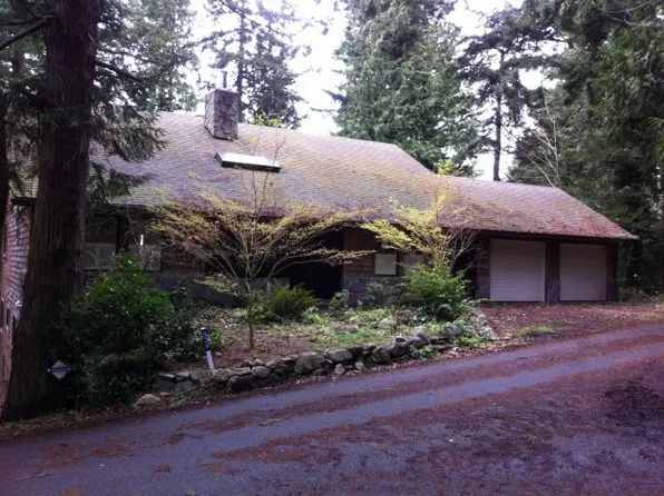938 Chuckanut Dr, Bellingham, WA 98229