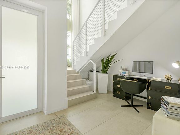 2nd image of 3230 Shipping Ave