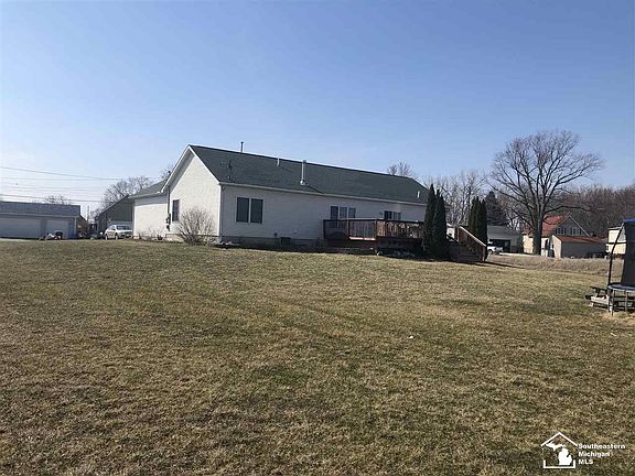 3rd image of 6009 Lily Patch Ct