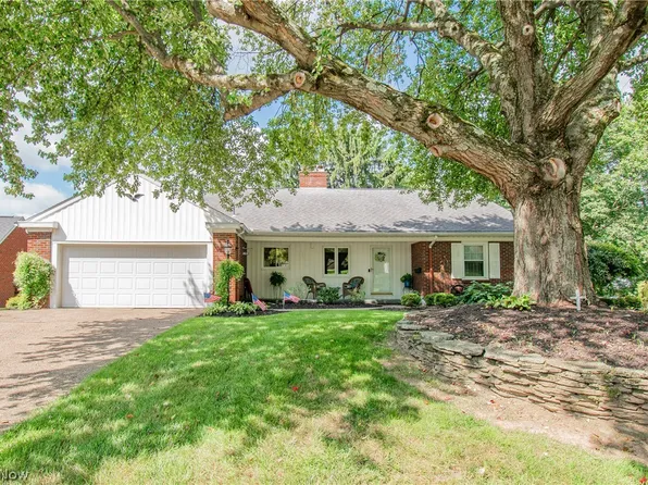 1639 Coventry Rd NE, Massillon, OH 44646