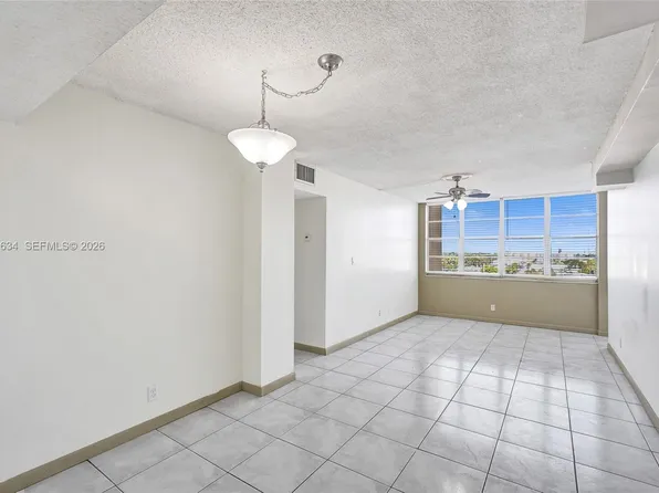 2025 NE 164th St APT 710, North Miami Beach, FL 33162