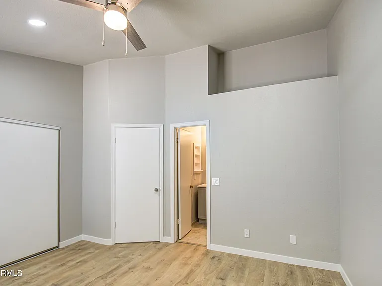 1600 N Saba St #169 — Photo 17