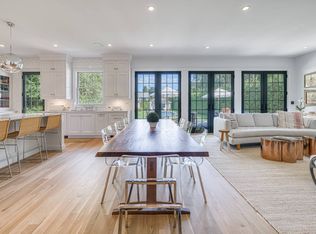 52 Little Plains Rd, Southampton, NY 11968