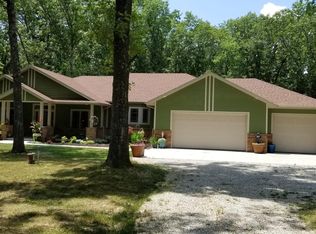 319 S Farm Road 221, Springfield, MO 65802