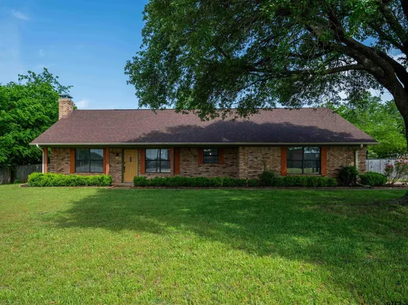 509 Lynch Dr, Bullard, TX 75757