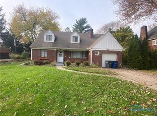 2715 Densmore Dr, Toledo, OH 43606