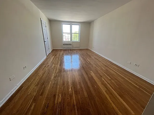 8700 25th Avenue — Photo 2