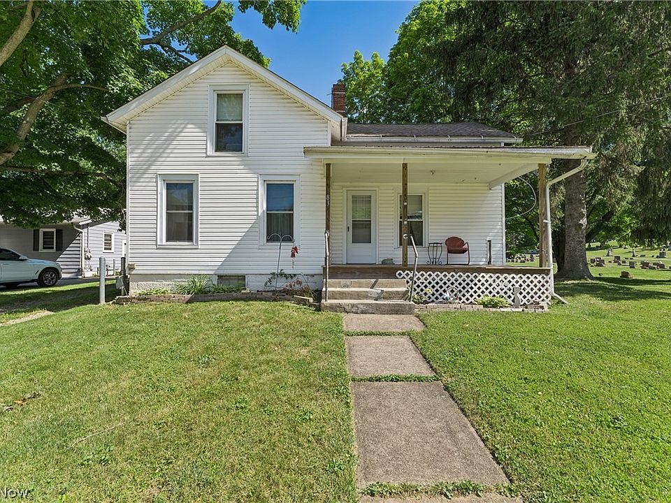 1st image of 83 E Main St