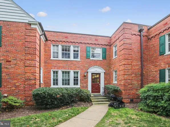 1720 Queens Ln #3-165, Arlington, VA 22201