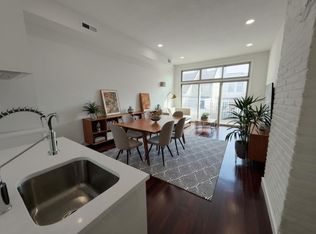 1934 Green St FLOOR 2, Philadelphia, PA 19130