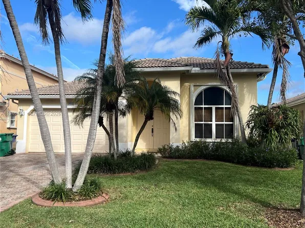 9047 SW 161st Ter, Palmetto Bay, FL 33157