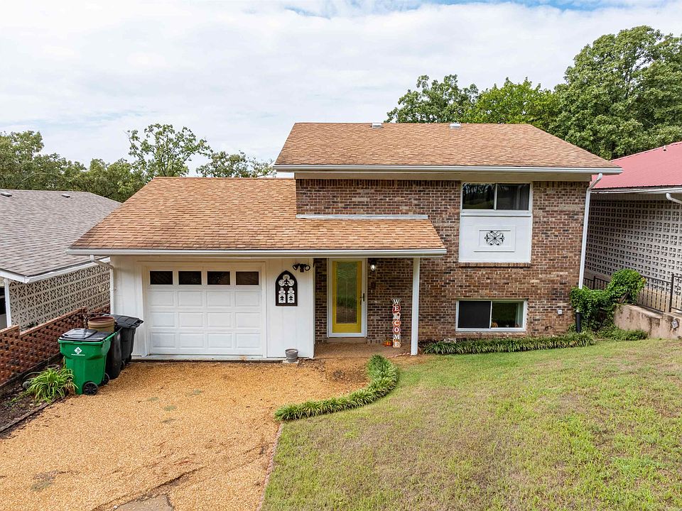 1st image of 211 S Nightingale Dr